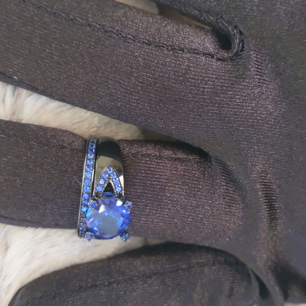 Black & Blue Set